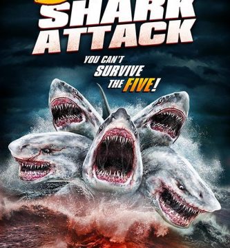 El ataque del tiburón de cinco cabezas